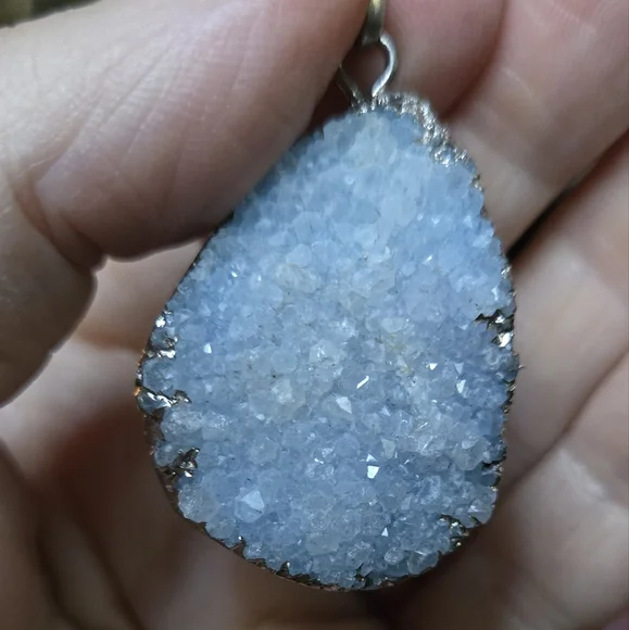 Celestite Druzy Pendant silver Necklace - Picture 3 of 6